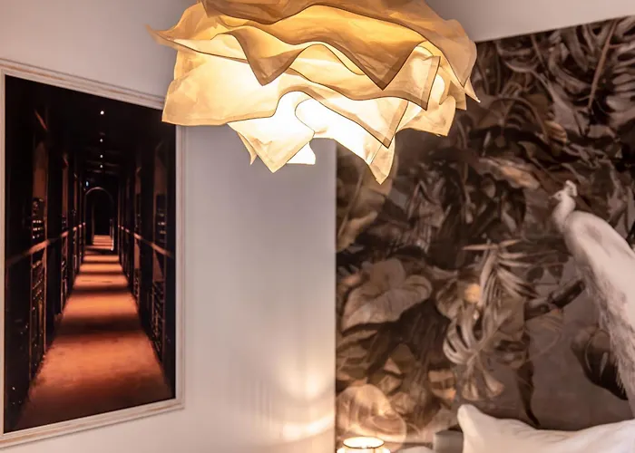 La Terrasse De La Tour Бон