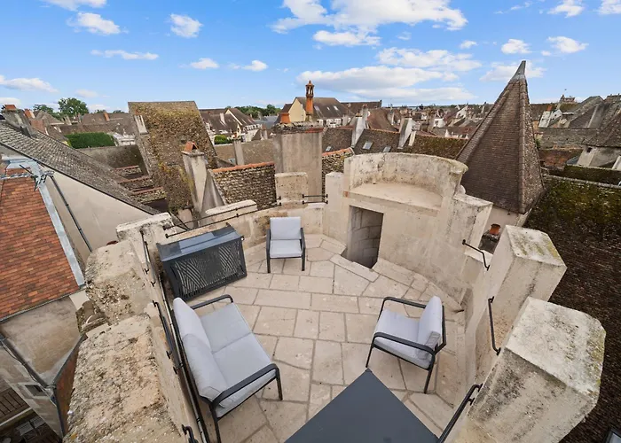 La Terrasse De La Tour * Бон